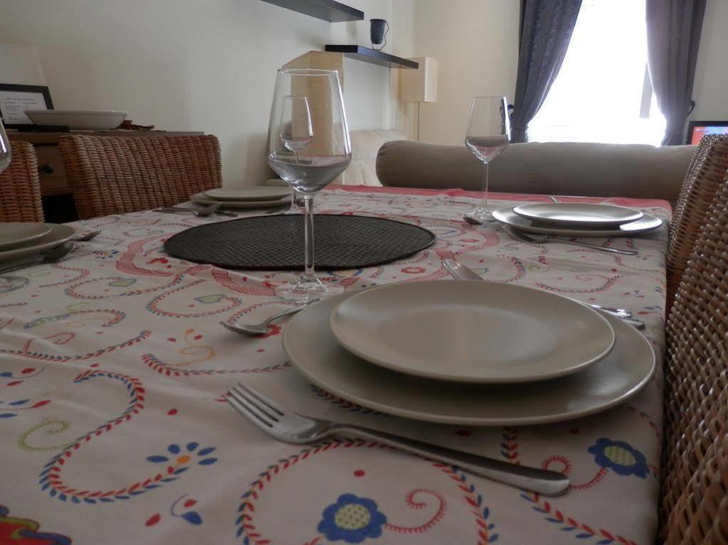 Cozy Apartment In Center ลิสบอน ภายนอก รูปภาพ